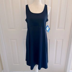 NWT Navy blue cooling dress from Columbia. Keeps you cool in all this heat! L.